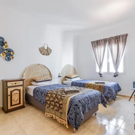 Pure&brave Muy Centrico 2 Minutos Playa Y Servicios Andando Apartment