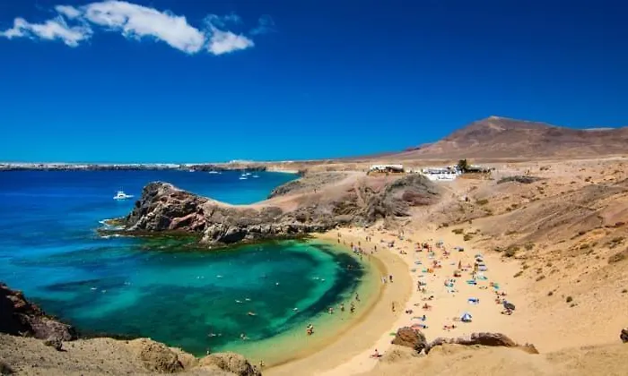 Pure&brave Muy Centrico 2 Minutos Playa Y Servicios Andando Daire Playa Blanca